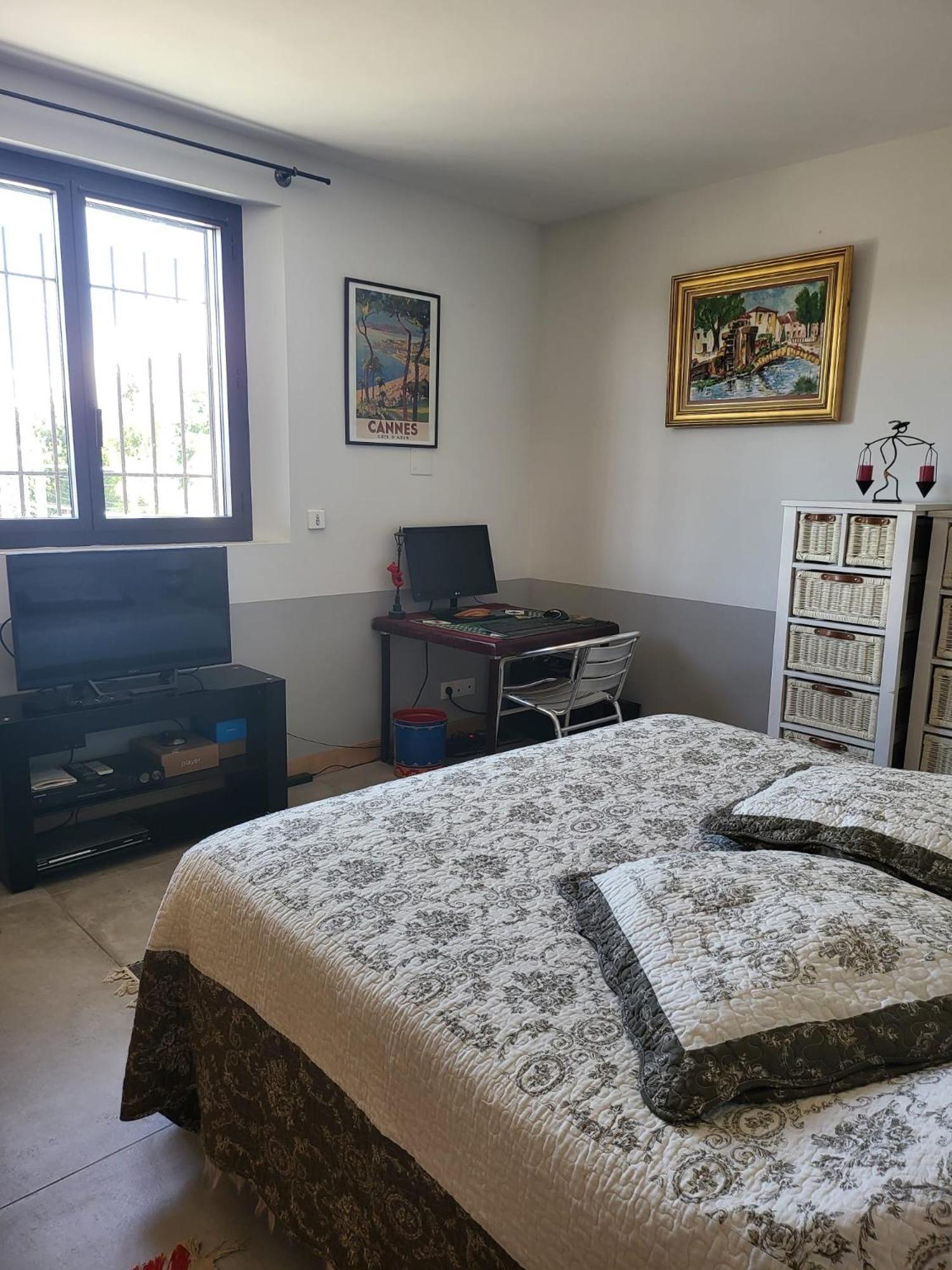 Appartement Standing Bord Sorgue L'Isle-sur-la-Sorgue Exterior photo